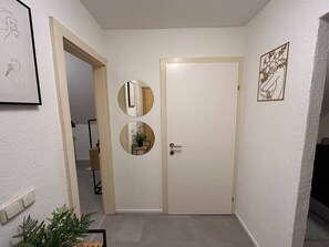 Interior - FarawayHomes Studio Bad Leonfelden #10 (Haid)