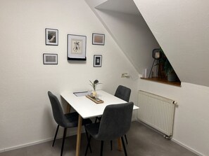 Dining - FarawayHomes Studio Bad Leonfelden #10 (Haid)