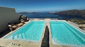 Seasonal outdoor pool