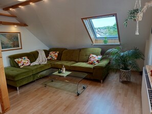 Books - Vrbo Property (Wiehl)