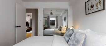 Forth Court City Retreat