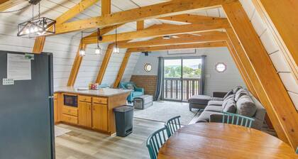 Walk to Beach & Bear Lake! Family-friendly Getaway