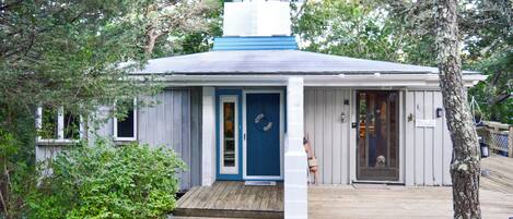 House (3 Bedrooms) | Front of property