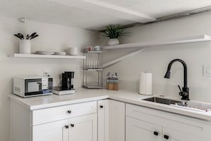 Apartment (1 Bedroom) | Interior - Walk to La Mesa Village: Apt w/ Private Patio (La Mesa)