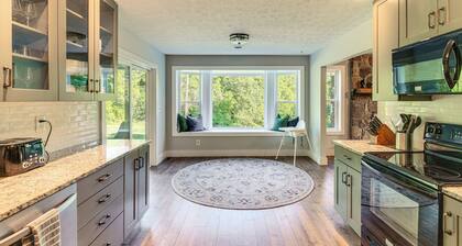 Group-friendly Kingsport Home w/ Game Room, Decks!