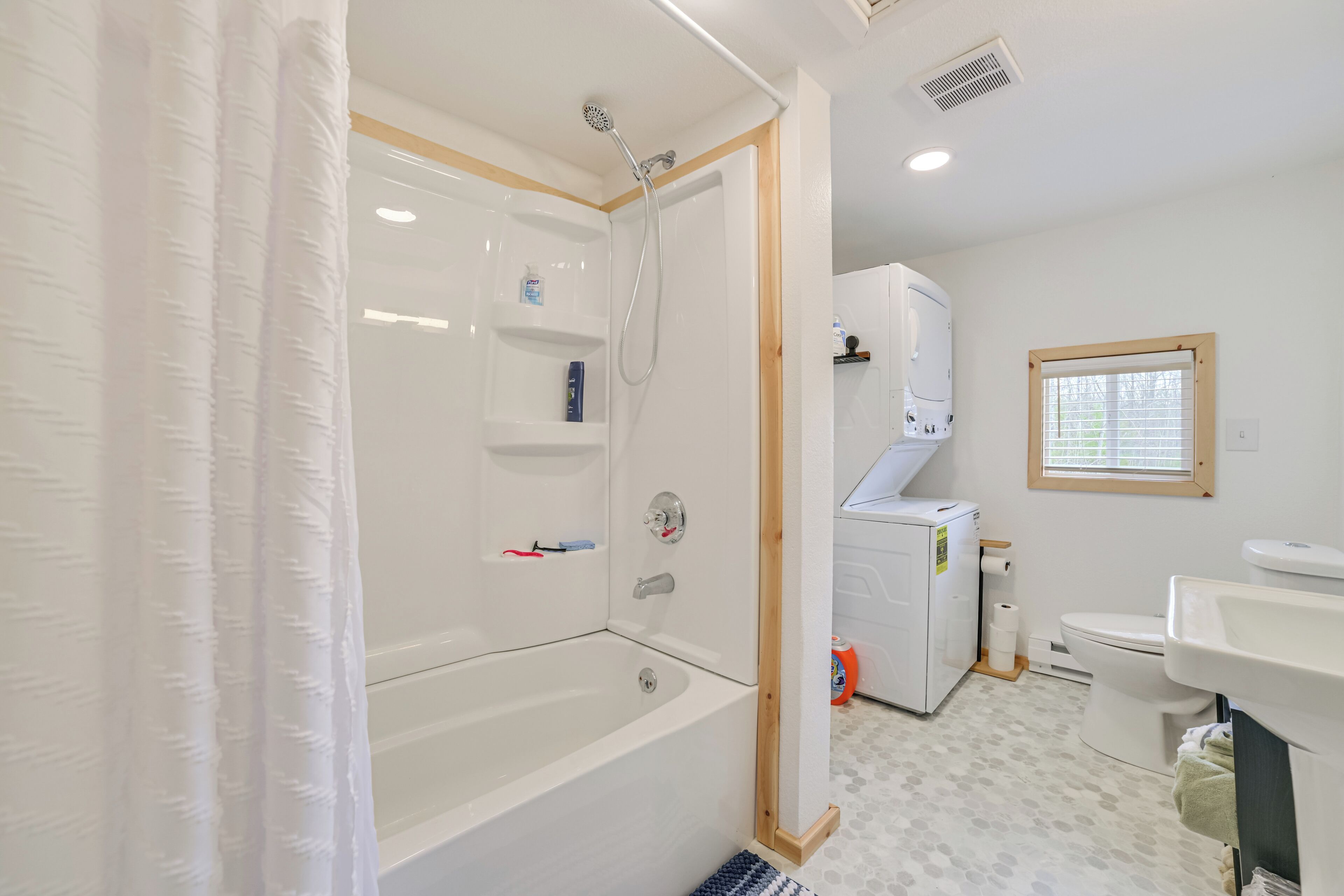 House (1 Bedroom) | Interior
