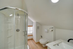 Interior - Family Farmside Getaway w/ Hot Tub in Fairplay! (Fairplay)
