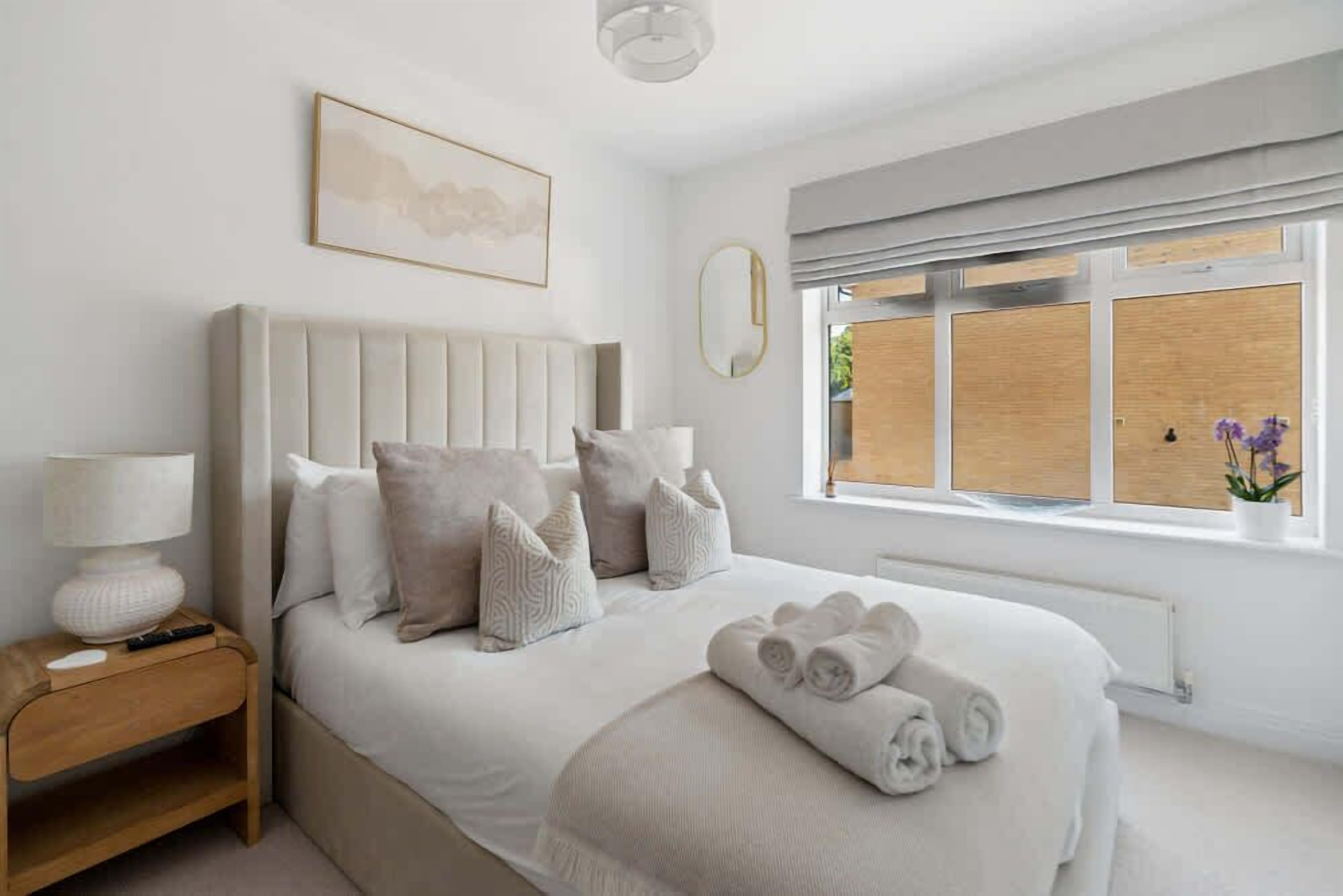 2 bedrooms, iron/ironing board, travel crib, WiFi