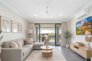 4 bedrooms - Zen Courtyard Garden - Patio - Garage (Darwin)