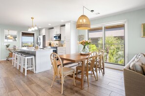 Dining - Beachfront + Marsh Views Sleeps 10 ~ Harbor Island Getaway
4 BR/3 Full Bath (Saint Helena Island)