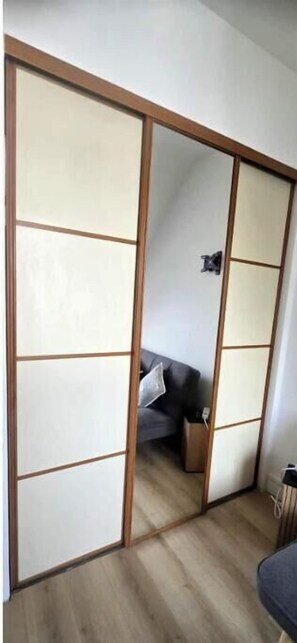 Interior - Cosy apartment with 2 fully-equipped studios in Saint-Pierre-des-Corps, near train station (Saint-Pierre-des-Corps)