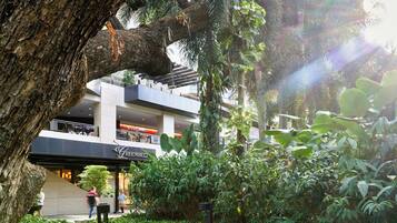 Shopping centre