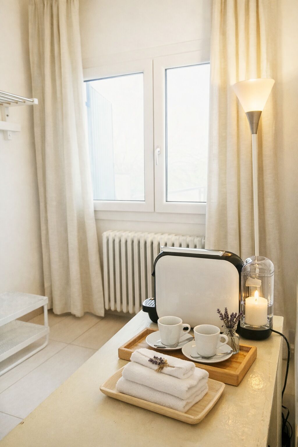 Standard-Doppelzimmer, Blick auf den Innenhof | Innenbereich