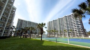 Apartment, 3 Schlafzimmer | Sportplatz