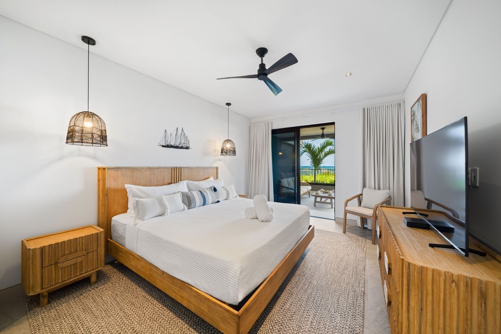 Condo, 3 Bedrooms | 3 bedrooms, free WiFi