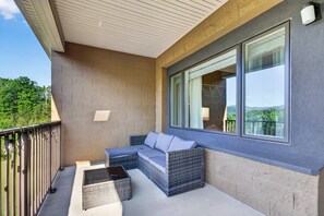 Apartamento, 2 habitaciones | Terraza o patio