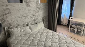 1 Schlafzimmer, WLAN, BettwÀsche
