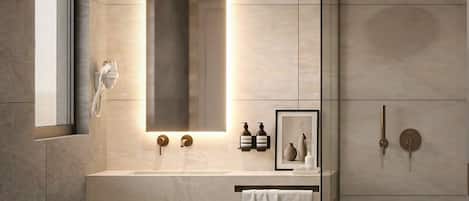 Quarto clássico | Banheiro | Chuveiro, secador de cabelo, toalhas de banho, shampoo