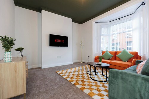Spacious 3BR • WiFi • Parking • Contractor Stay