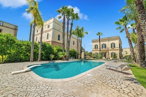 Luxury Villa, 6 Bedrooms, Microwave (Villa Ciardo Luxury And Pool) | Pool | Seasonal outdoor pool - Villa Ciardo Luxury And Pool (Alessano)