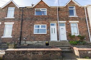 Exterior - Contractor 2BR | Long Stays & Great Views (New Brancepeth)