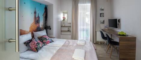 Superior Double Room | Iron/ironing board, free WiFi
