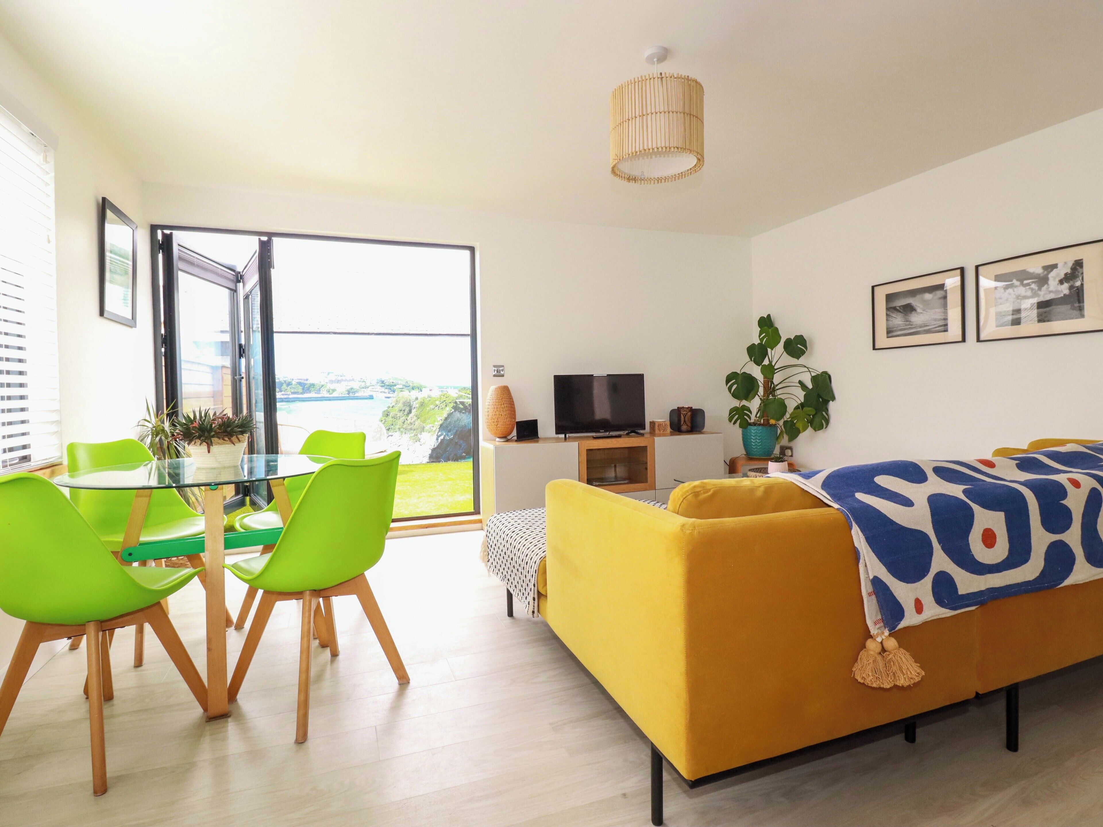2 slaapkamers, gratis wifi, individueel gedecoreerd