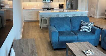 WAKE UP IN WILDWOOD - Bright and Brand-New w Pool - 2.5 Blocks to Boards