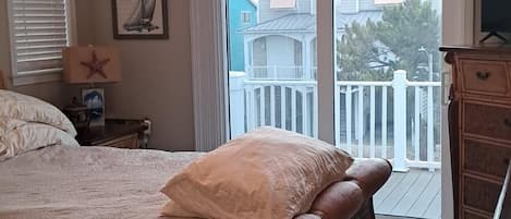 4 bedrooms, free WiFi