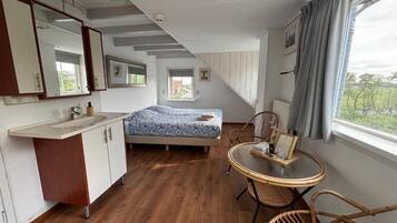 Double or Twin Room, Non Smoking, Shared Bathroom | Free WiFi