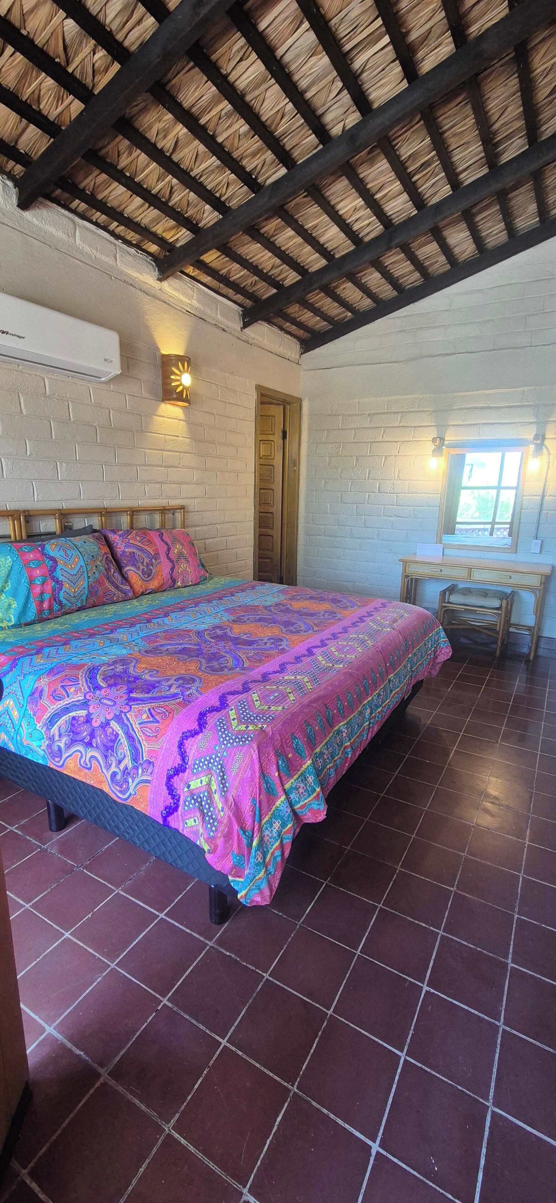 1 bedroom, desk, iron/ironing board, WiFi