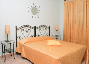WiFi, bed sheets - La Voce Del Mare Apartment (Dune)