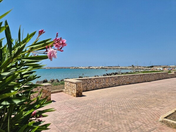 Property grounds - La Voce Del Mare Apartment (Dune)