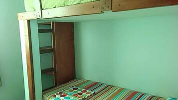 Apartamento, 3 habitaciones, balcón | 3 dormitorios