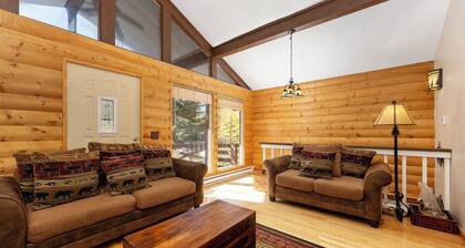 Perfect 4-bedroom house in lovely Grand Lake for your getaway