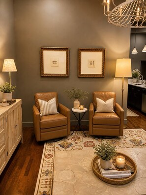 Apartment, 1 Bedroom | Interior - Game Day Loft Walk to Bryant-denny Stadium 4ppl (Tuscaloosa)