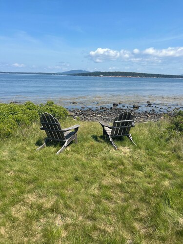 1-Bedroom Off Grid Cabin on Remote Island Across from Acadia National Park