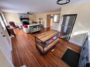 Interior - Black Bear Pines Lodge (Umatilla)