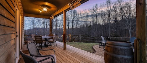 Cabin, Private Bathroom (Blue's Barn) | Exterior