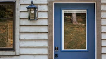 Cabin, Private Bathroom (Blue's Barn) | Exterior