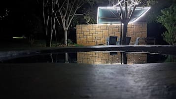 Bungalow, 2 chambres, vue montagne | Piscine
