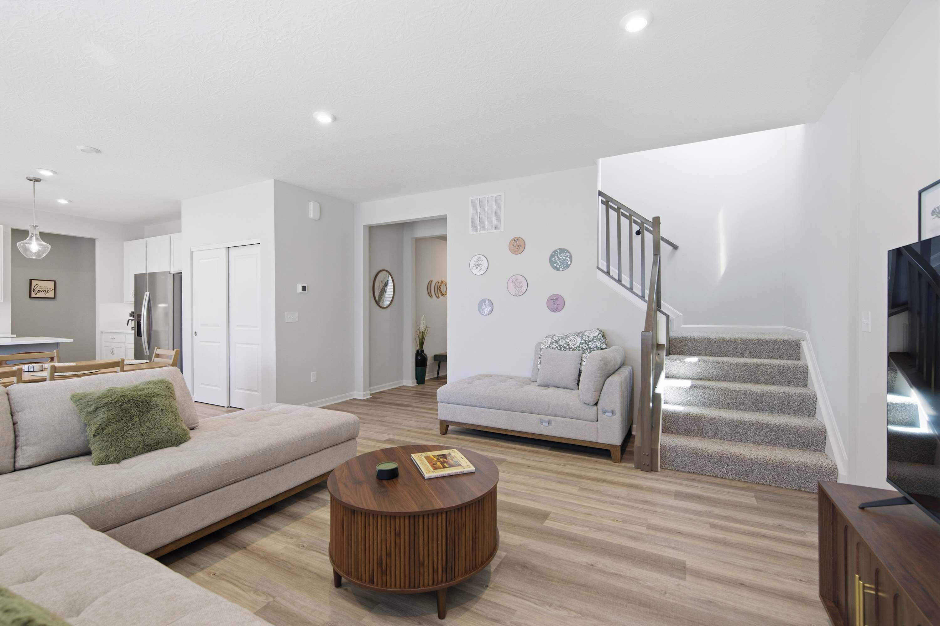 House, Multiple Beds, Garden View (Midway Bloom) | Living area