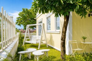 Signature-Villa, 4 Schlafzimmer, Küche, Strandblick | Unterkunftsgelände