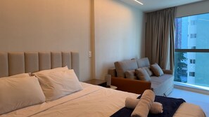Studio | Free WiFi - Edf. Praia de Gameleira por Yolo (Recife)