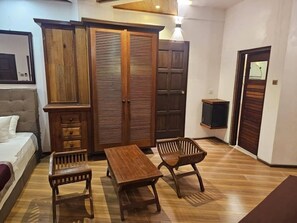 Blackout curtains, soundproofing, iron/ironing board, free WiFi - MARINA BAY RESORT TIOMAN (Tioman Island)
