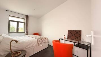 2 habitaciones, wifi gratis y ropa de cama