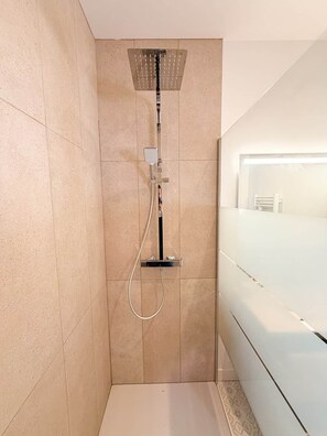 Shower, hair dryer