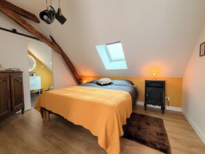 1 chambre, accès Internet, draps fournis