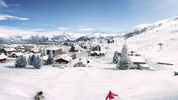 Snow and ski sports
