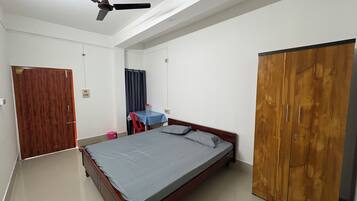 Standard Double Room, Balcony, City View | Desk, free WiFi